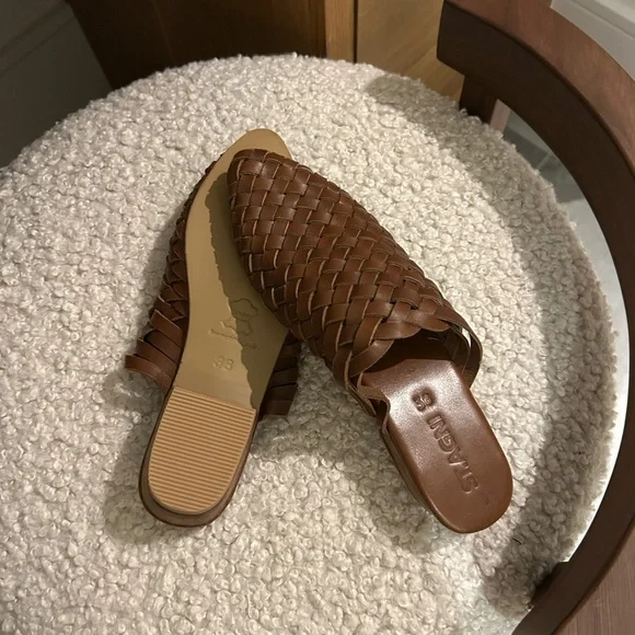 St Agni Paris Brown Woven Mules - Picture 6 of 6